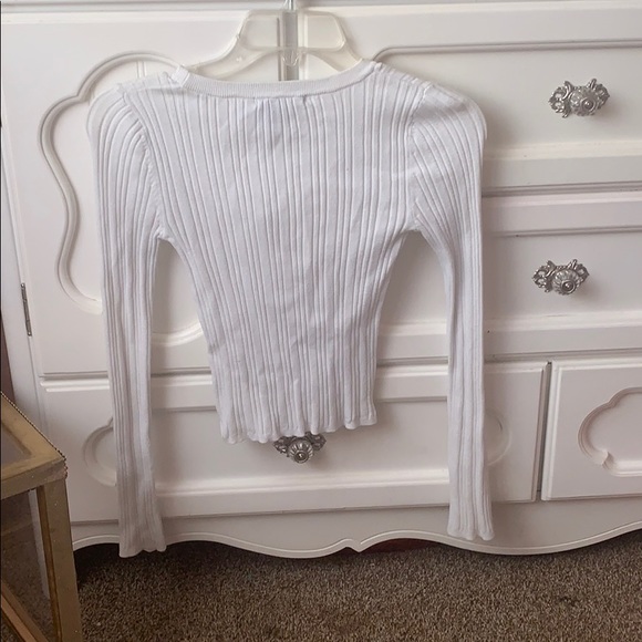 White Long sleeve shirt - Picture 2 of 2